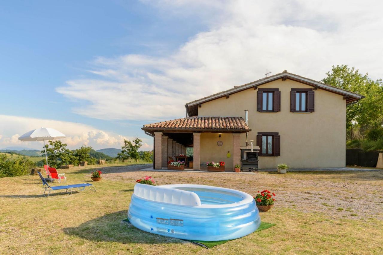 La Casa Di Claudia Vila Gubbio Exterior foto