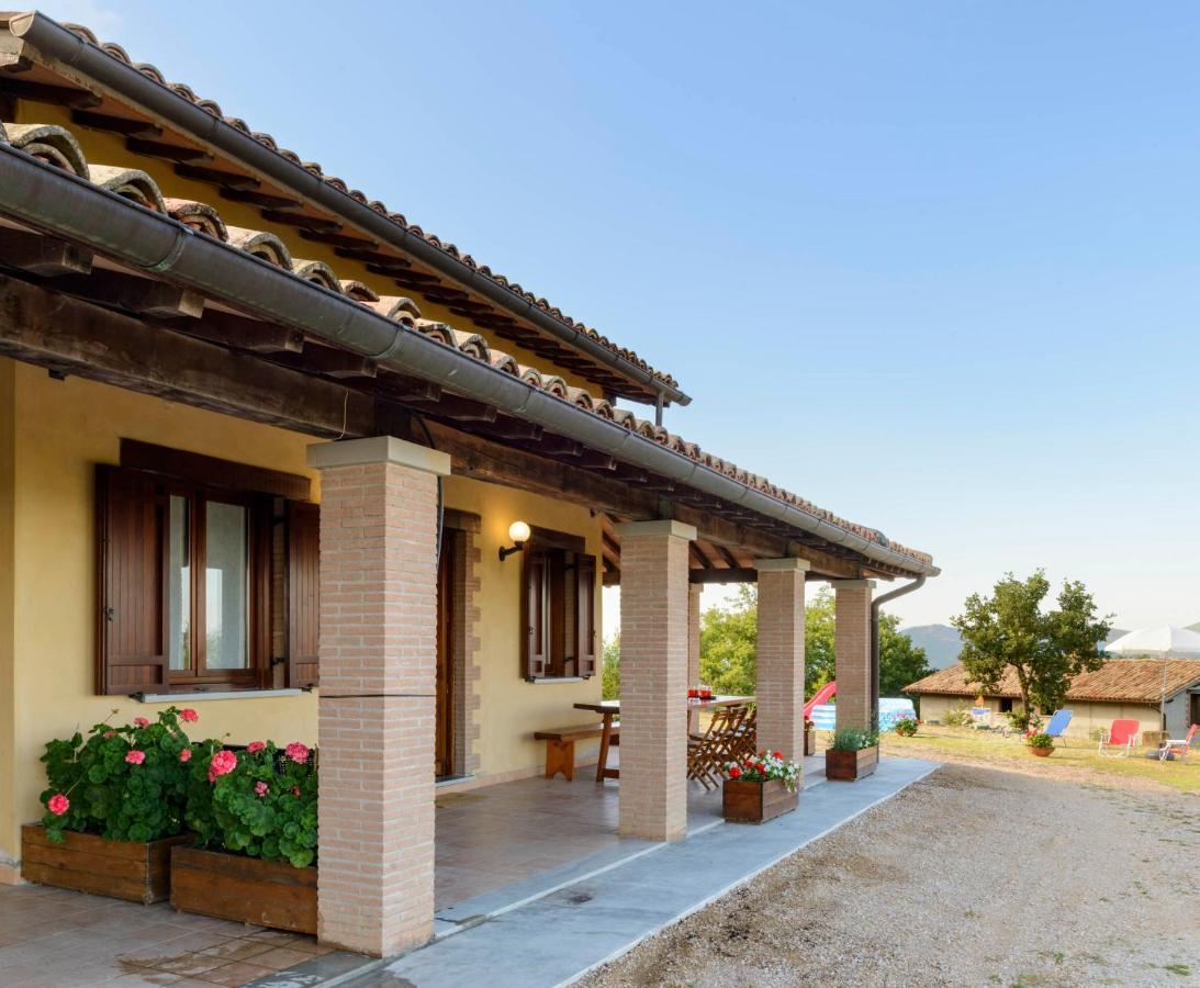La Casa Di Claudia Vila Gubbio Exterior foto
